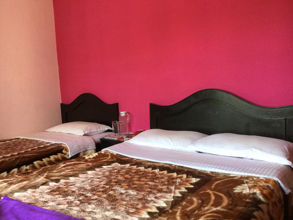 Pashupati Darshan Hotel Катманду Екстериор снимка