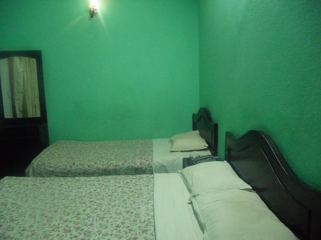 Pashupati Darshan Hotel Катманду Екстериор снимка