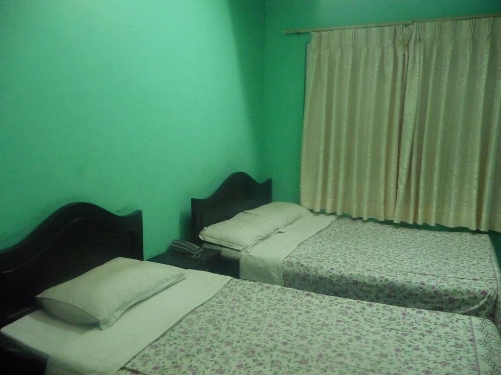 Pashupati Darshan Hotel Катманду Екстериор снимка