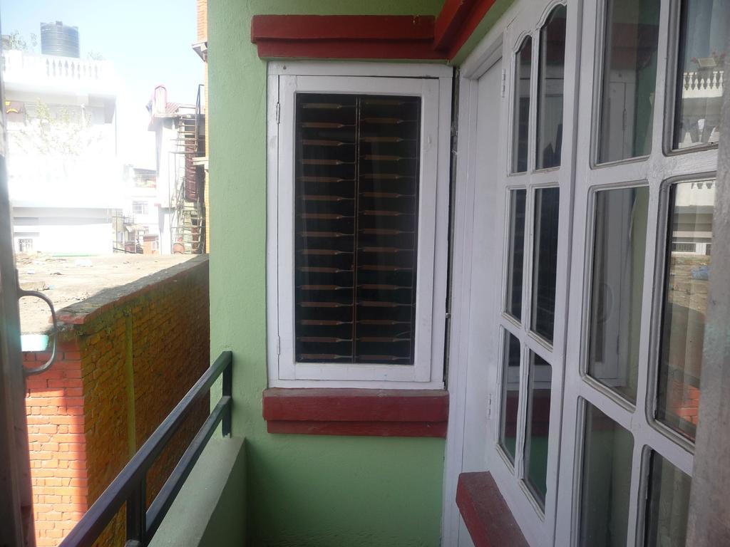 Pashupati Darshan Hotel Катманду Стая снимка