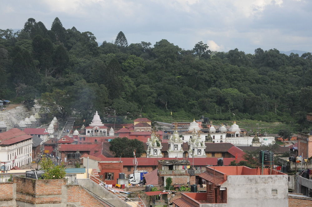 Pashupati Darshan Hotel Катманду Екстериор снимка