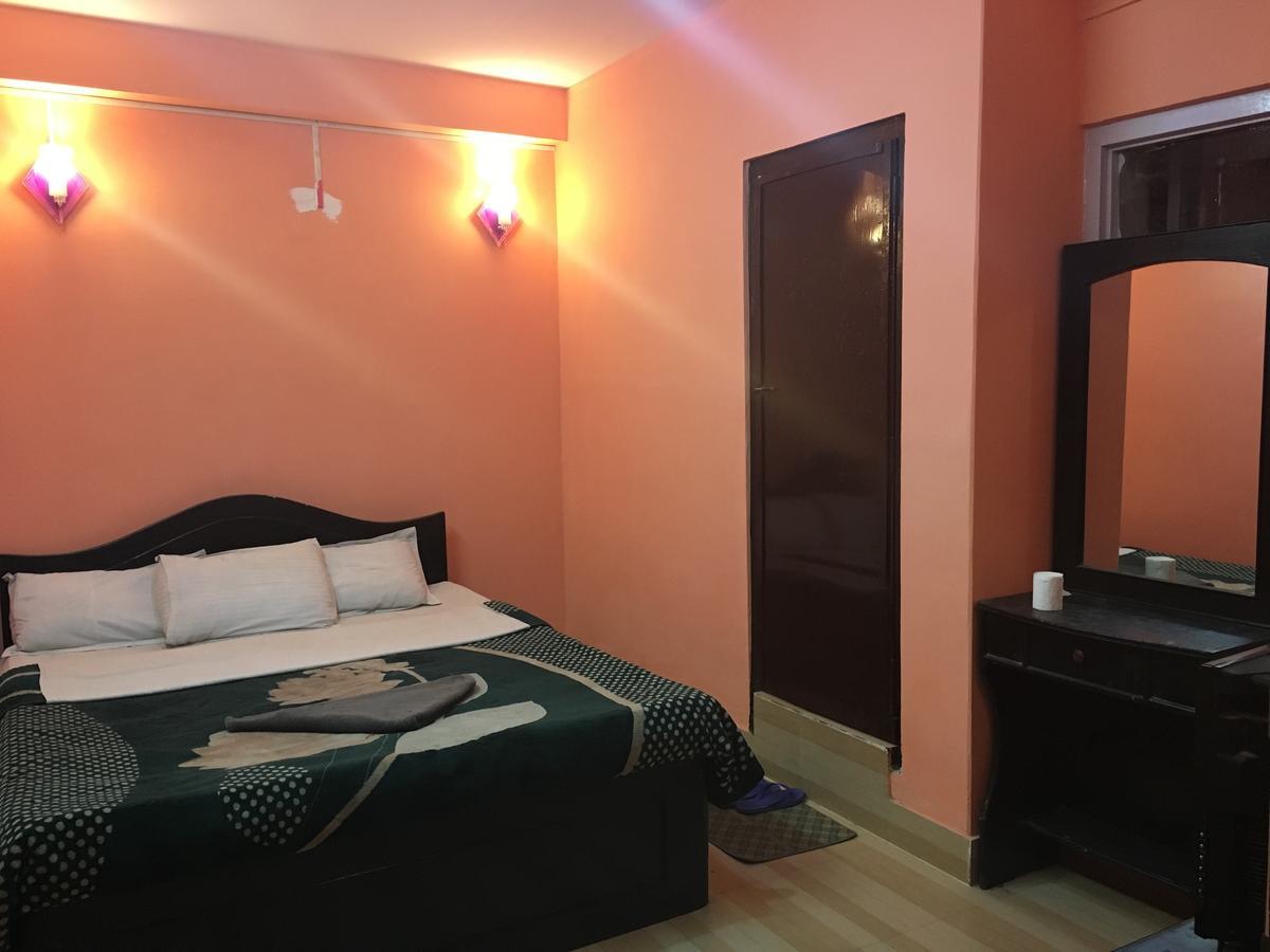 Pashupati Darshan Hotel Катманду Екстериор снимка